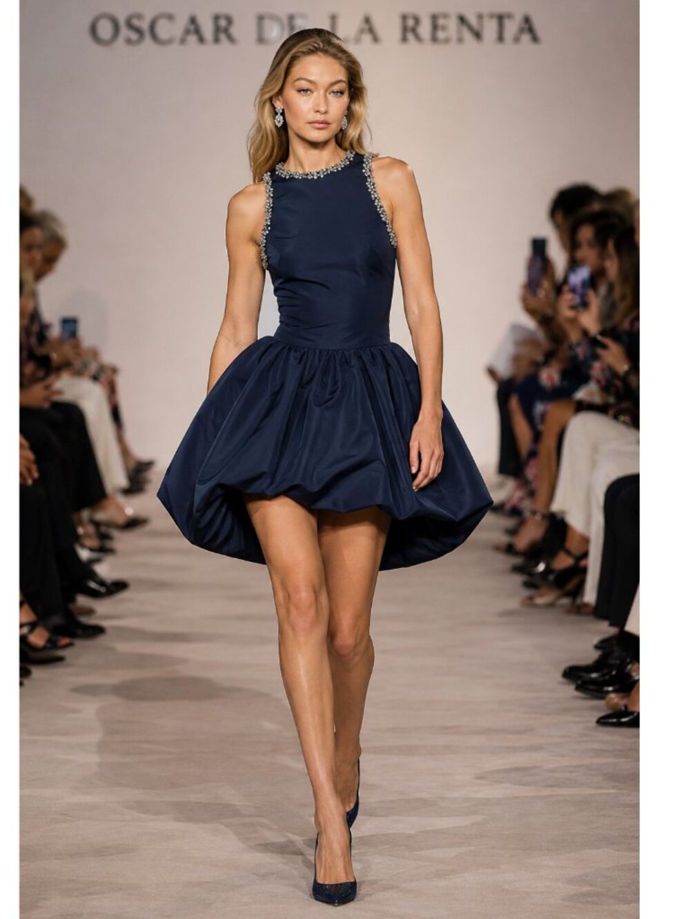 Oscar de la Renta  Crystal-Embroidered Bubble-Hem Dress Size M/8 NEW
